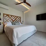 Utopia Luxury 아파트 *