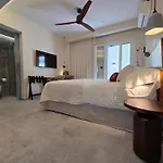 Utopia Luxury 아파트 *