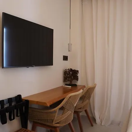 Utopia Luxury * Karpathos Town (Pigadia)