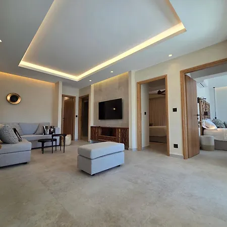 Utopia Luxury Apartment