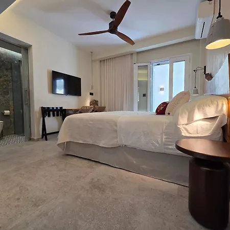 Utopia Luxury Apartment *